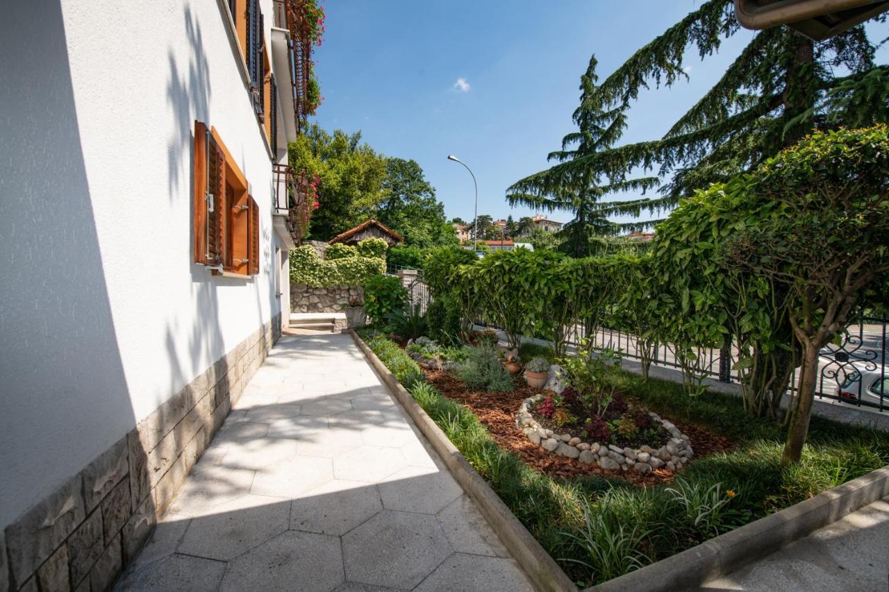 Apartment Amalia Volosko أوباتيا المظهر الخارجي الصورة